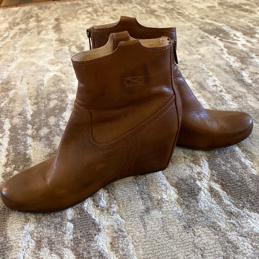 FRYE BOOTS!